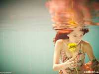 浅谈水底人像摄影：另一个无重力世界