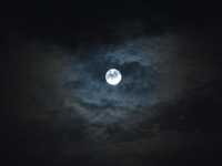 涨姿势：想拍月亮跟我学