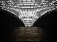 室内建筑摄影如何捕捉复杂光线与线条