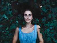 如何让被摄者做出适当的表情