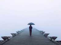 手机摄影出片效果超好的引导线构图法