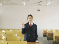 如何拍摄校园日系制服写真